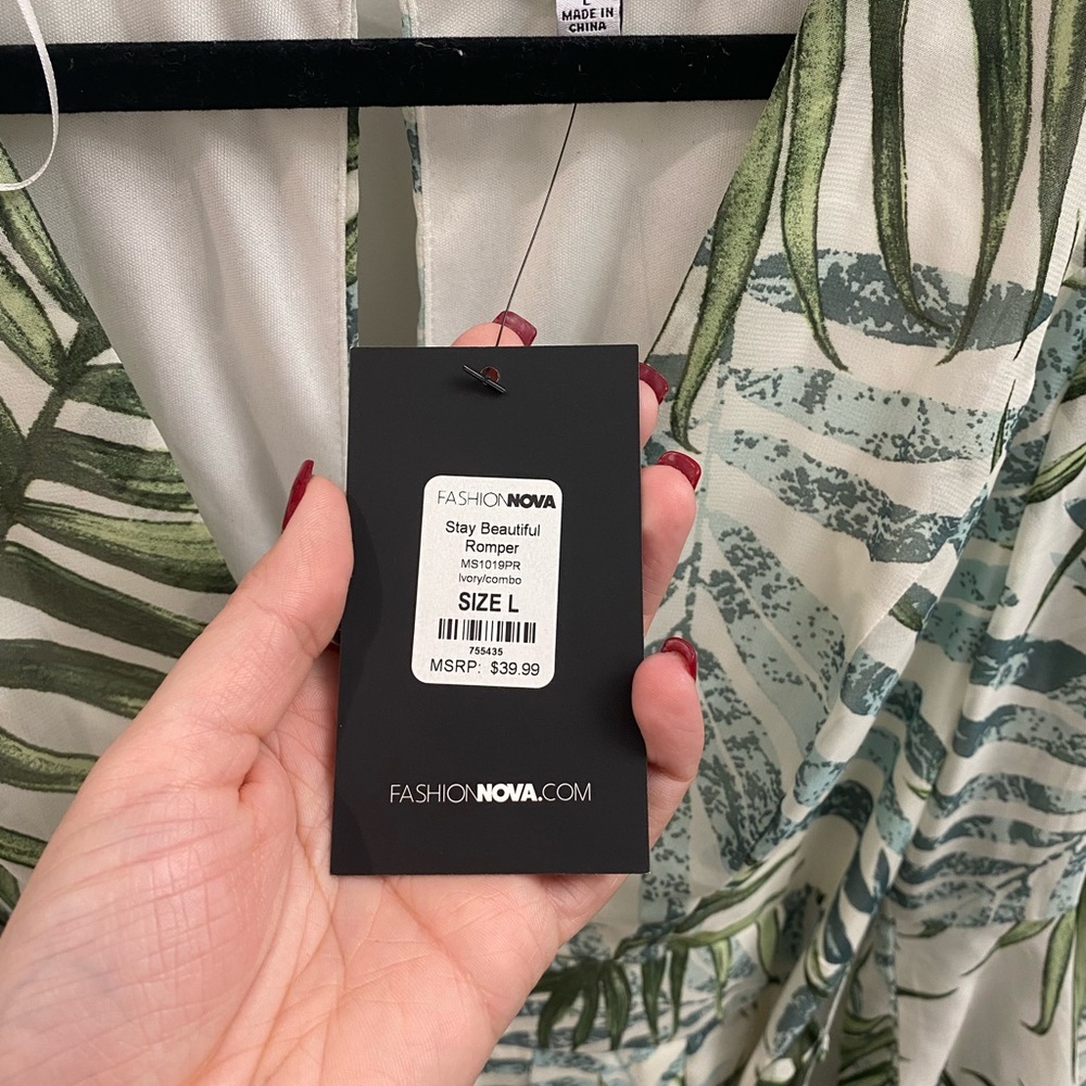 Tropical print romper - Picture 3 of 3